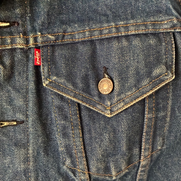 Vintage Levis Jean Jacket 70505 0217 - Size 44 - Picture 6 of 10